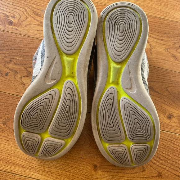 Nike Lunarepic Flyknit 2 Low women size 8 - Picture 3 of 4